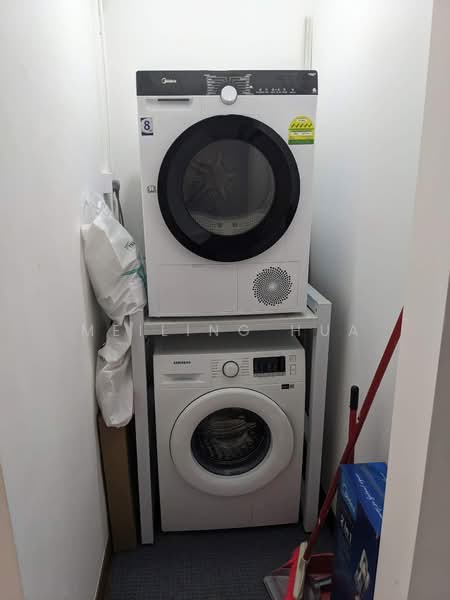 Pasir Panjang MRT Master Bedroom, Pasir Panjang Road, Room Rental, 250 sqft, Apartment For Rent, by Meiling Hua, 25563158 - Interior - PropertyGuru.com.sg