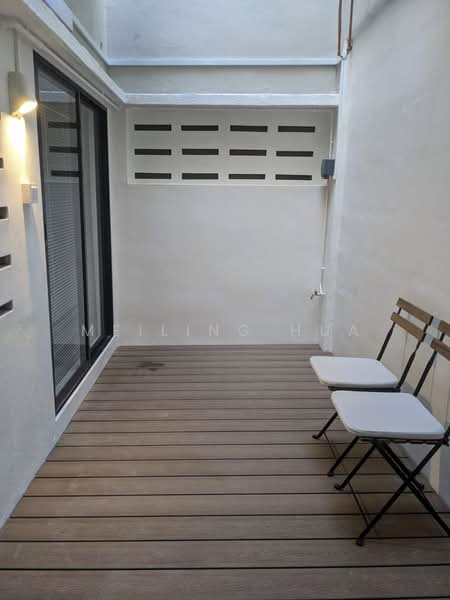 Pasir Panjang MRT Master Bedroom, Pasir Panjang Road, Room Rental, 250 sqft, Apartment For Rent, by Meiling Hua, 25563158 - Balcony - PropertyGuru.com.sg