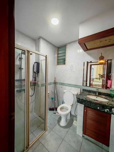 Northvale, 61 Choa Chu Kang Loop, Room Rental, 180 sqft, Condominium For Rent, by Charleen Koh, 25563232 - Bathroom - PropertyGuru.com.sg