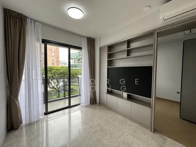 For Sale - Haus On Handy