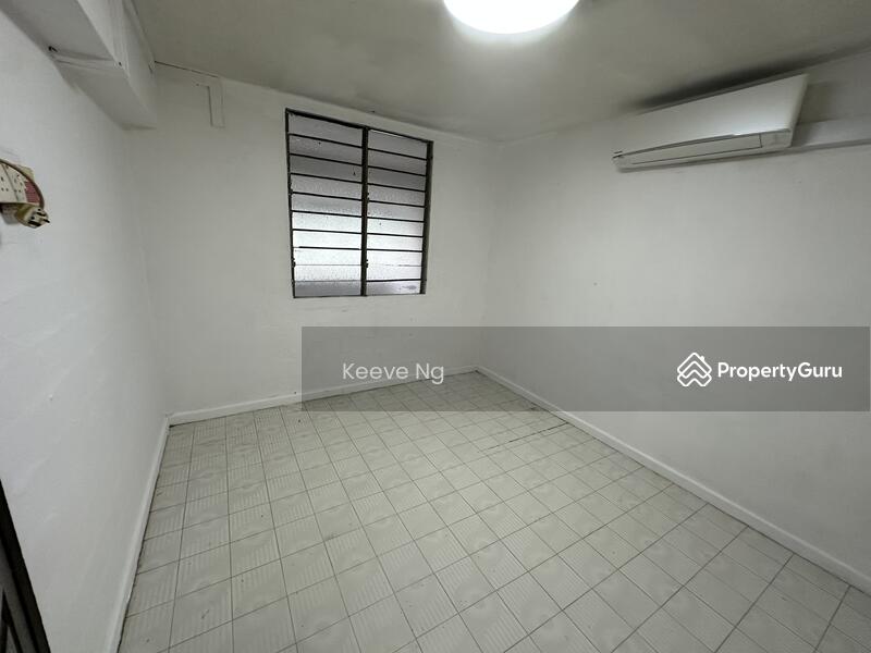 For Sale - 157 Mei Ling Street
