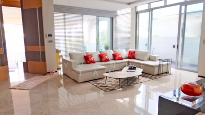 For Sale - ❤️ Rare, Modern Semi-D Next to Park ❤️ Move-in Ready! ❤️