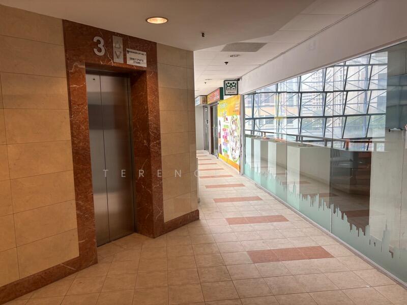 Parkway Centre, 1 Marine Parade Central, 828 sqft, Office For Rent, by Terence Tan, 25563606 - CommercialGuru.com.sg
