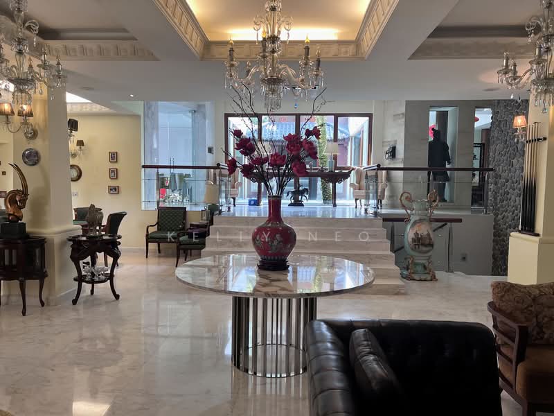 For Sale - Majestic Bungalow West Coast / Clementi