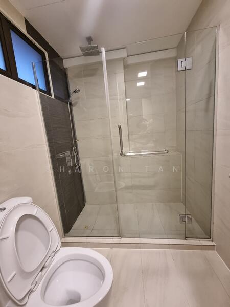 Parkway View, 39 Marine Parade Road, 4 Bedrooms, 1,775 sqft, Apartment For Rent, by Sharon Tan, 25563942 - Bathroom - PropertyGuru.com.sg
