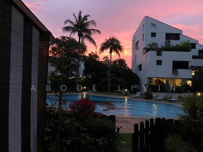 For Rent - Rich East Garden