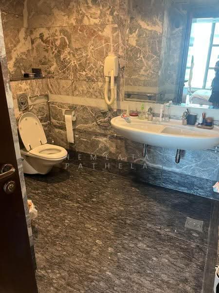 Riverside 48, 48 Robertson Quay, Orchard / River Valley, 1 Bedroom, 840 sqft, Apartment For Rent, by Hemlata Pathela, 25564316 - Bathroom - PropertyGuru.com.sg