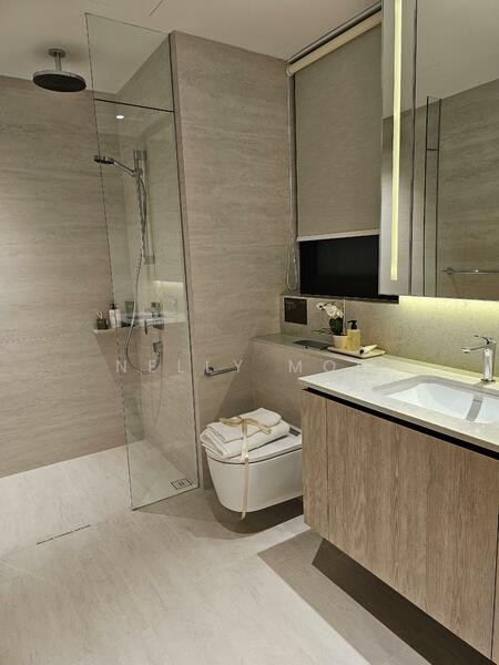 Bloomsbury Residences Apartment For Sale at S$ 1,721,000 | PropertyGuru Singapore