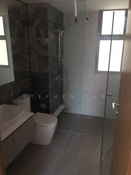 FLO Residence Condominium For Sale at S$ 1,888,118 | PropertyGuru Singapore - Bathroom