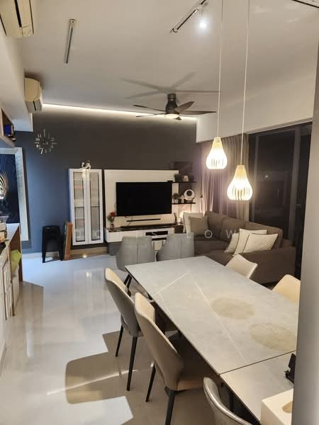 Coco Palms, 21 Pasir Ris Grove, 4 Bedrooms, 1,259 sqft, Condominium For Rent, by Doris Low, 25564878 - Living Room - PropertyGuru.com.sg