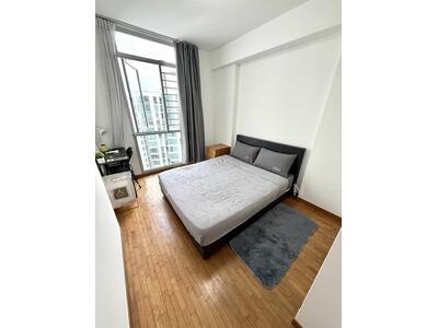 For Rent - The Lakeshore