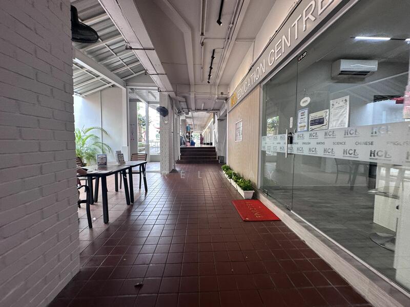 208 Hougang Street 21, 208 Hougang Street 21, 850 sqft, Shop / Shophouse For Sale, by Jarel Tay, 25565257 - CommercialGuru.com.sg