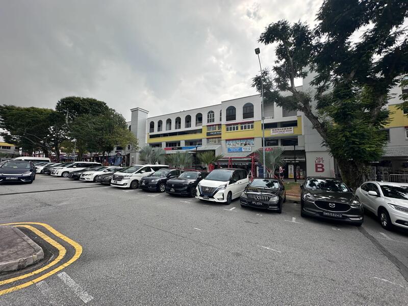 208 Hougang Street 21, 208 Hougang Street 21, 850 sqft, Shop / Shophouse For Sale, by Jarel Tay, 25565257 - CommercialGuru.com.sg
