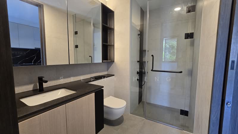 Jervois Mansion, 4 Jervois Close, 2 Bedrooms, 678 sqft, Condominium For Sale, by Stephy Heng, 25565352 - Bathroom - PropertyGuru.com.sg
