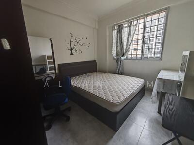 For Rent - 498F Tampines Street 45