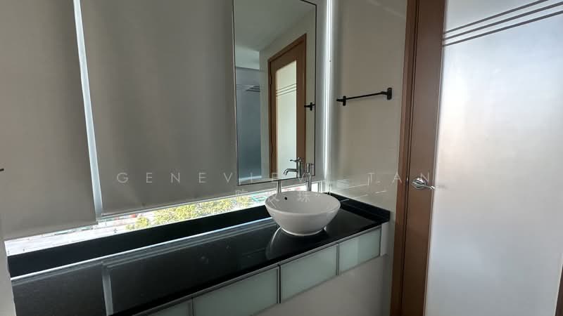 Parc Mackenzie, 68 Mackenzie Road, 2 Bedrooms, 904 sqft, Apartment For Rent, by Genevieve Tan 陈仪珠, 25566635 - Bathroom - PropertyGuru.com.sg