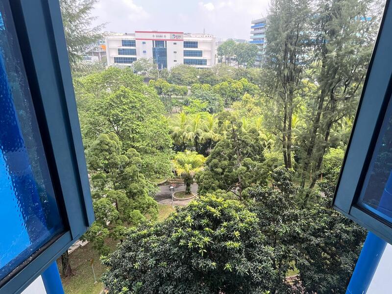 For Sale - 469A Admiralty Drive