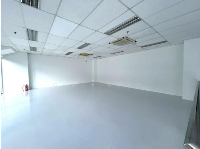 Ground Showroom with 8m Frontage, Near Pasir Panjang, Alexandra, Harbourfront, 2,200 sqft, Light Industrial (B1) For Rent, by Grace Chan, 25567365 - Others - CommercialGuru.com.sg