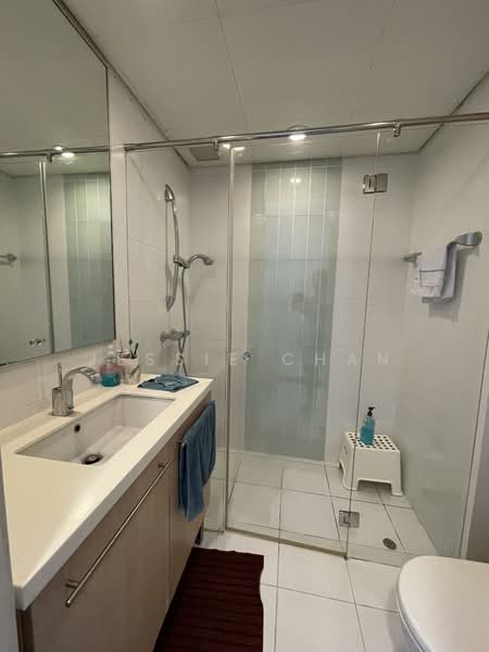 The Sail @ Marina Bay, 6 Marina Boulevard, 2 Bedrooms, 861 sqft, Condominium For Rent, by Jessie Chan, 25567403 - Bathroom - PropertyGuru.com.sg