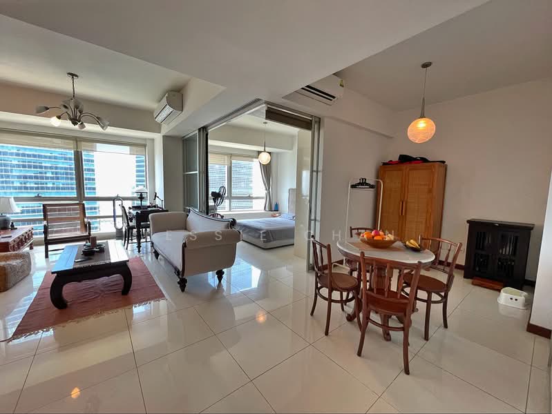 The Sail @ Marina Bay, 6 Marina Boulevard, 2 Bedrooms, 861 sqft, Condominium For Rent, by Jessie Chan, 25567403 - Living Room - PropertyGuru.com.sg