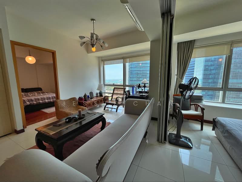 The Sail @ Marina Bay, 6 Marina Boulevard, 2 Bedrooms, 861 sqft, Condominium For Rent, by Jessie Chan, 25567403 - Living Room - PropertyGuru.com.sg