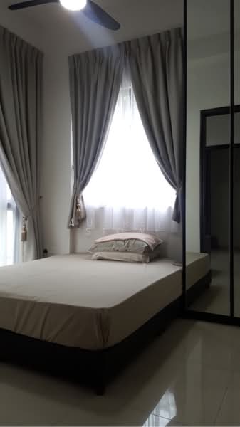 For Rent - Oxley Edge