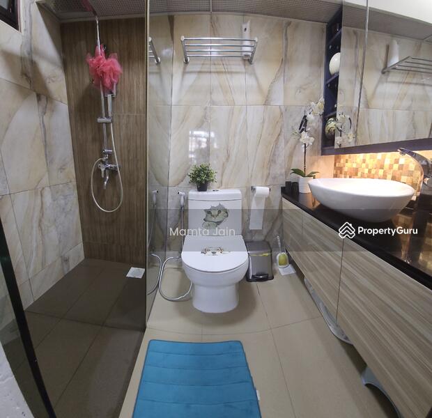 For Sale - 653 Senja Link