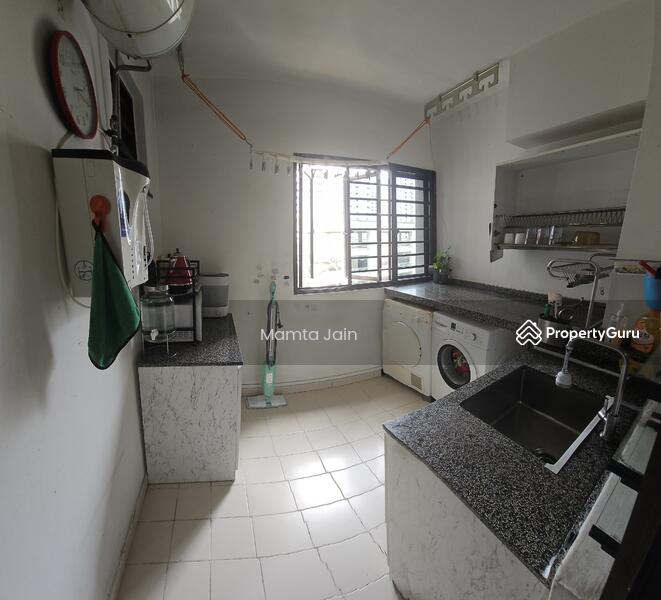 For Sale - 653 Senja Link