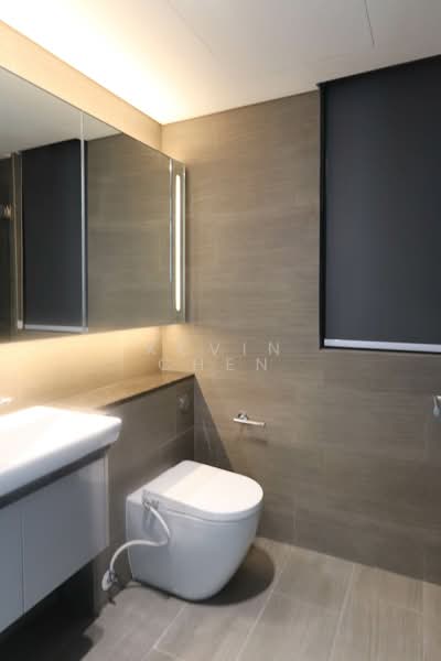 Parc Esta Condominium For Sale at S$ 1,999,000 | PropertyGuru Singapore - Bathroom