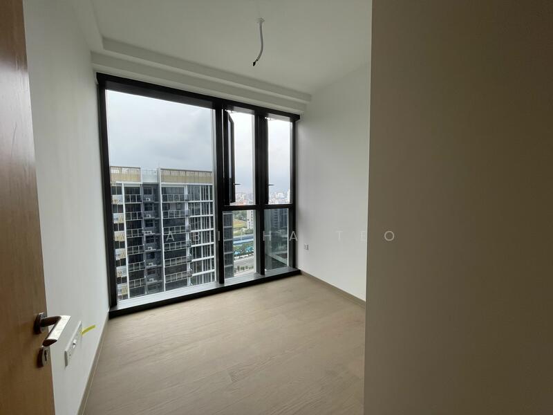 Penrose, 26 Sims Drive, 3 Bedrooms, 1,055 sqft, Condominium For Rent, by Tabitha Teo, 25567768 - PropertyGuru.com.sg