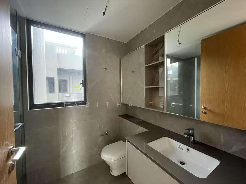 Penrose, 26 Sims Drive, 3 Bedrooms, 1,055 sqft, Condominium For Rent, by Tabitha Teo, 25567768 - PropertyGuru.com.sg