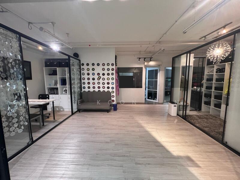 Apex @ Henderson, 201 Henderson Road Singapore, 2,723 sqft, Light Industrial (B1) For Sale, by Wee Koon Tan, 25567970 - CommercialGuru.com.sg