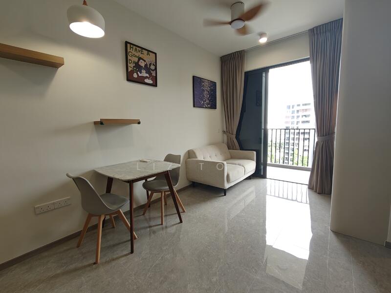 Sengkang Grand Residences, 74 Compassvale Bow, 1 Bedroom, 474 sqft, Condominium For Rent, by Liz Toh, 25568018 - Living Room - PropertyGuru.com.sg