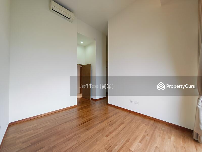 Ensuite Bedroom 2 with Walk-in wardrobe 