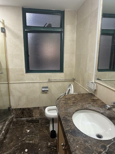 Thomson 800, 800 Thomson Road, 3 Bedrooms, 1,745 sqft, Condominium For Sale, by Truddy Tan, 25568456 - Bathroom - PropertyGuru.com.sg