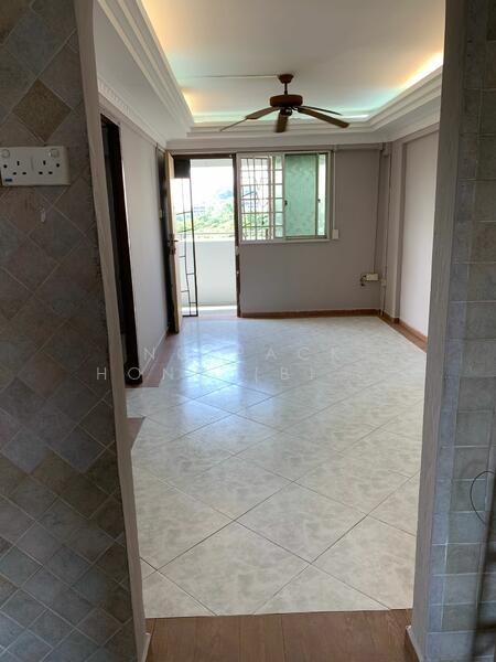 620 Bedok Reservoir Road, 620 Bedok Reservoir Road, 2 Bedrooms, 731 sqft, HDB Flat For Rent, by Ng Pack Hong (Bird) 伍保衡, 25569408 - Living Room - PropertyGuru.com.sg