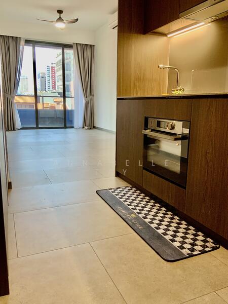 Midtown Modern, 18 Tan Quee Lan Street, 2 Bedrooms, 635 sqft, Condominium For Rent, by Annabelle Tay, 25569505 - Kitchen - PropertyGuru.com.sg