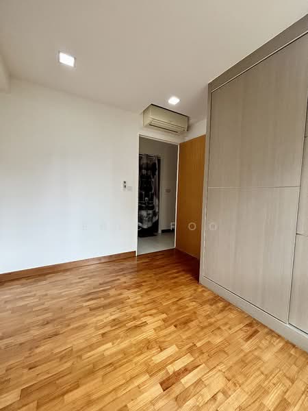 301 Ang Mo Kio Avenue 3 HDB Flat For Sale at S$ 500,000 | PropertyGuru Singapore - Interior