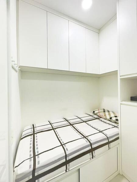 Caspian, 50 Lakeside Drive, 3 Bedrooms, 1,238 sqft, Condominium For Rent, by Vivian Sun, 25569580 - Maid Bedroom - PropertyGuru.com.sg