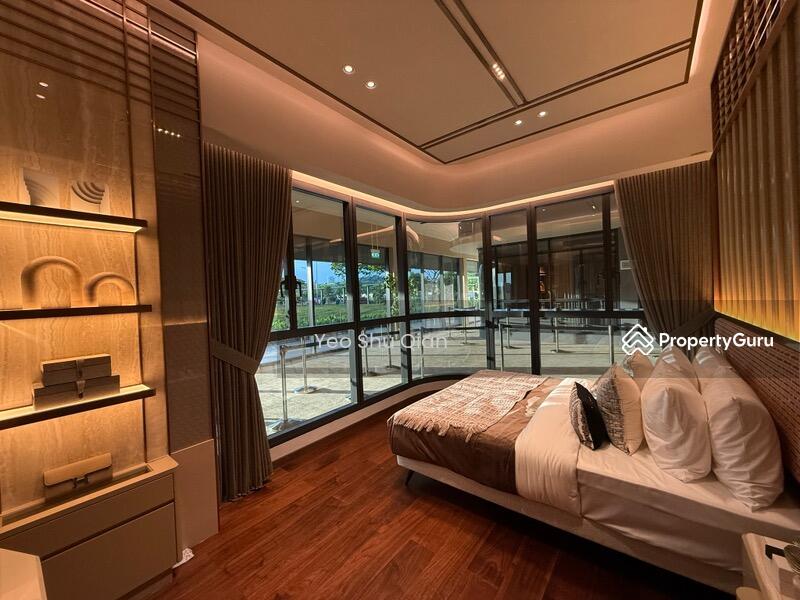 For Sale - One Marina Gardens