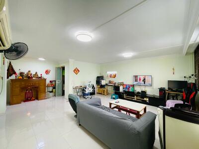 For Sale - 641 Yishun Street 61