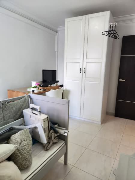 484 Jurong West Avenue 1, 484 Jurong West Avenue 1, 3 Bedrooms, 1,076 sqft, HDB Flat For Rent, by Bikay Lim, 25570061 - PropertyGuru.com.sg