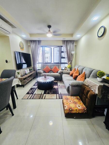 For Sale - 33 Ghim Moh Link