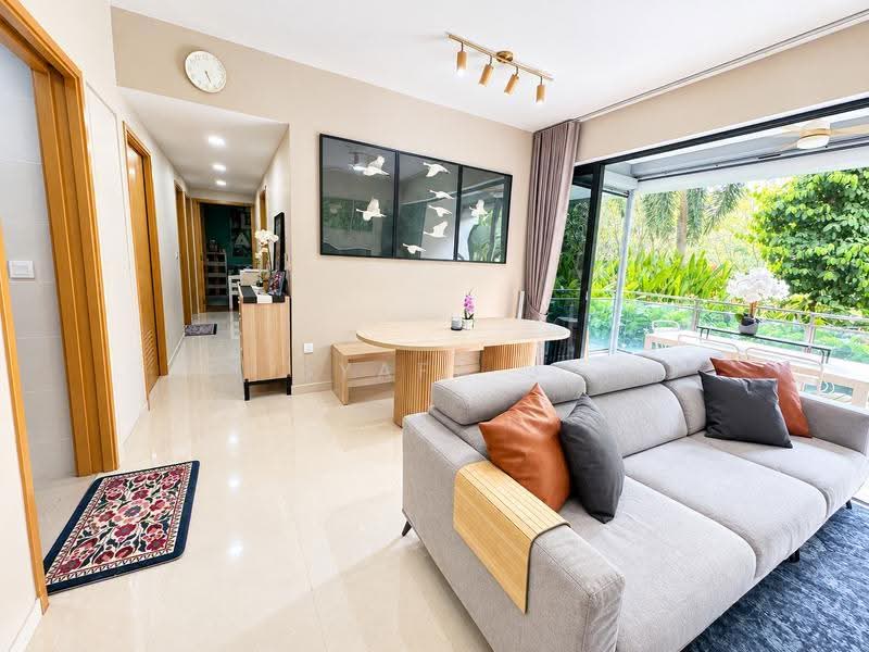 The Jovell, 27 Flora Drive, Changi Airport / Changi Village, 3 Bedrooms, 1,033 sqft, Condominium For Sale, by Syafa J, 25570374 - Living Room - PropertyGuru.com.sg