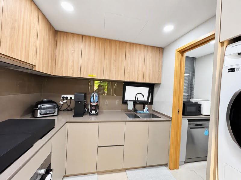 The Jovell, 27 Flora Drive, Changi Airport / Changi Village, 3 Bedrooms, 1,033 sqft, Condominium For Sale, by Syafa J, 25570374 - Kitchen - PropertyGuru.com.sg