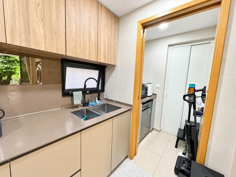 The Jovell, 27 Flora Drive, Changi Airport / Changi Village, 3 Bedrooms, 1,033 sqft, Condominium For Sale, by Syafa J, 25570374 - Kitchen - PropertyGuru.com.sg