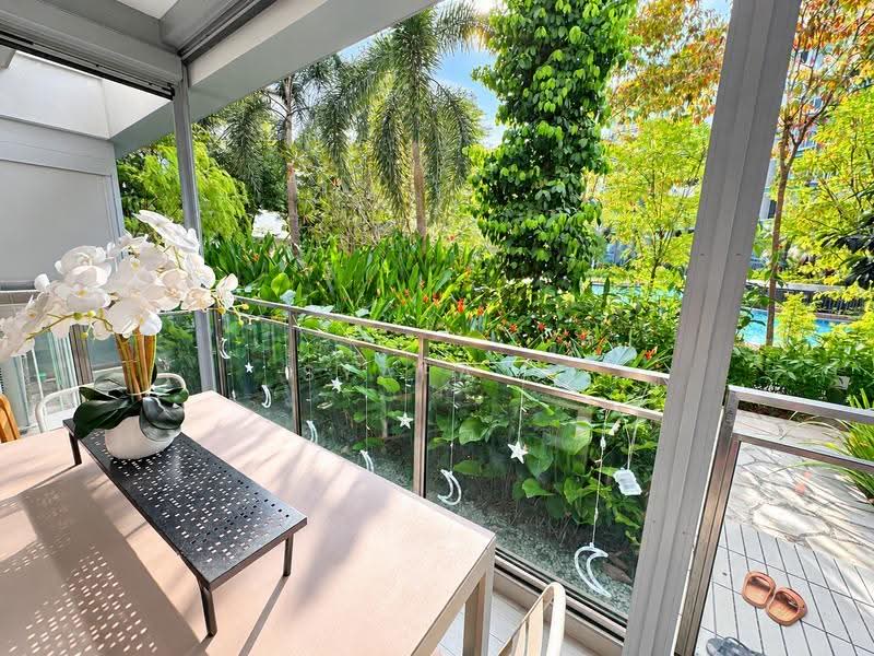 The Jovell, 27 Flora Drive, Changi Airport / Changi Village, 3 Bedrooms, 1,033 sqft, Condominium For Sale, by Syafa J, 25570374 - Balcony - PropertyGuru.com.sg