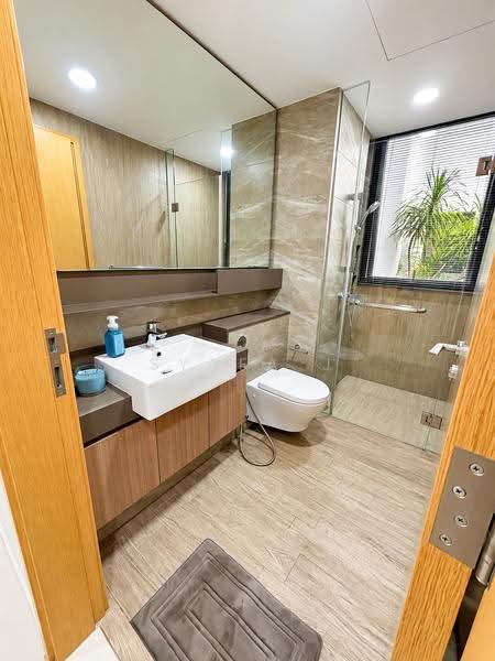 The Jovell, 27 Flora Drive, Changi Airport / Changi Village, 3 Bedrooms, 1,033 sqft, Condominium For Sale, by Syafa J, 25570374 - Bathroom - PropertyGuru.com.sg