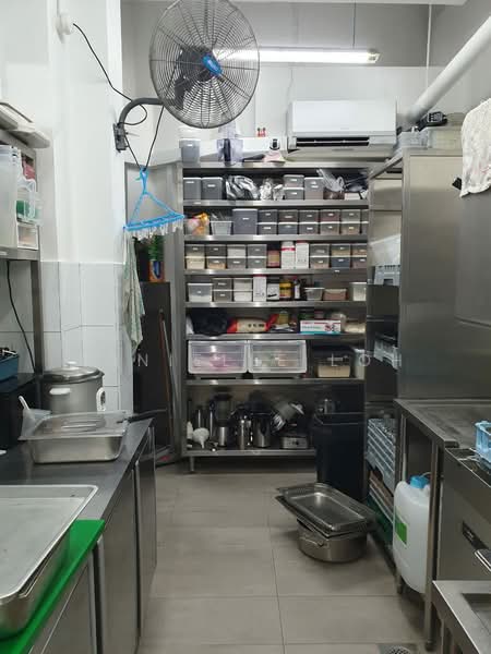 Boon Tat, Telok Ayer, Amoy Street, Boon Tat, Telok Ayer and Amoy Street, Boat Quay / Raffles Place / Marina, 3,442 sqft, Food & Beverage For Rent, by Danielle Loh, 25570398 - Kitchen - CommercialGuru.com.sg