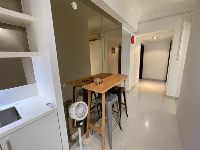 International Plaza, 10 Anson Road, Room Rental, 150 sqft, Apartment For Rent, by Jayden Ong, 25570633 - Dining Room - PropertyGuru.com.sg